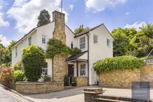 Photo 32- click for photo gallery